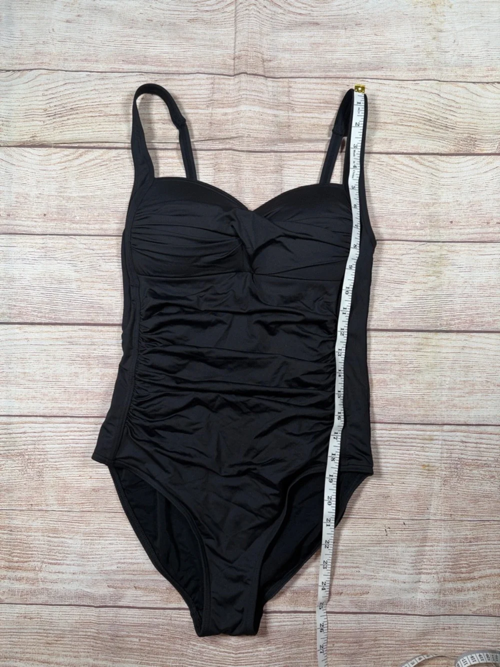 Sea Level Australia timeless black